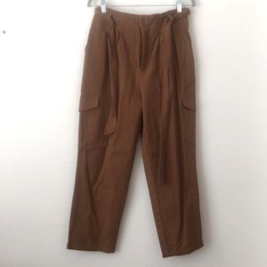 Brown cargo pants (NEVER WORN)